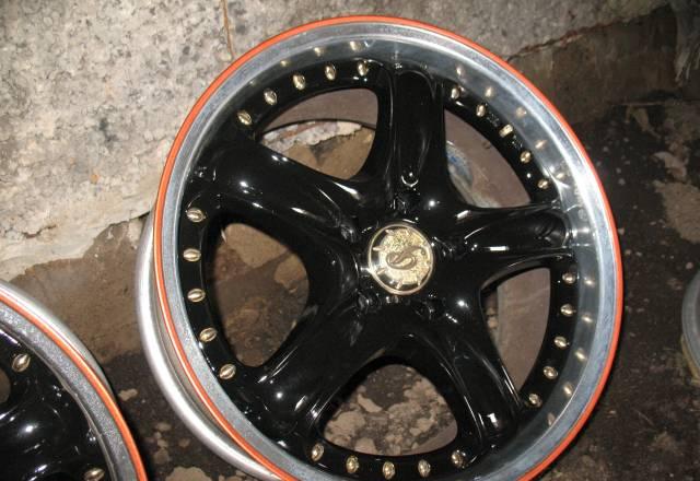 Чёрные кованные диски R17 разборные Rays Москва