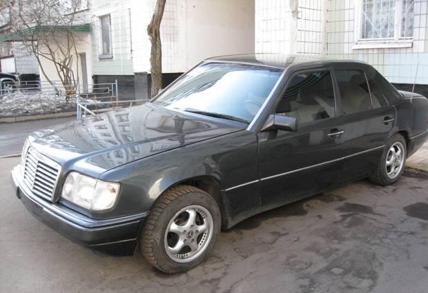 Мерседесс-Бенц W-124 Москва