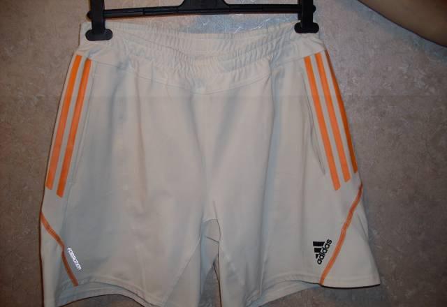 Шорты "Adidas" из Финляндии р-р 50 Санкт-Петербург