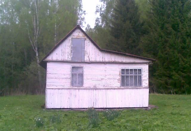 Земельный участок с щитовым домиком Москва