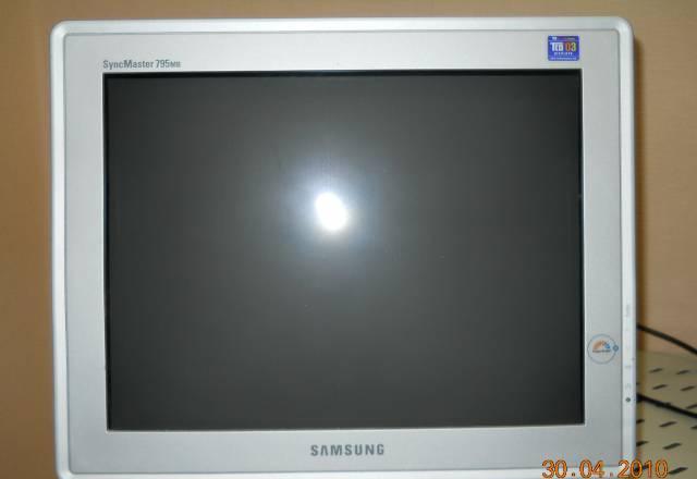Б/У  Монитор Samsung SyncMaster 795MB Москва