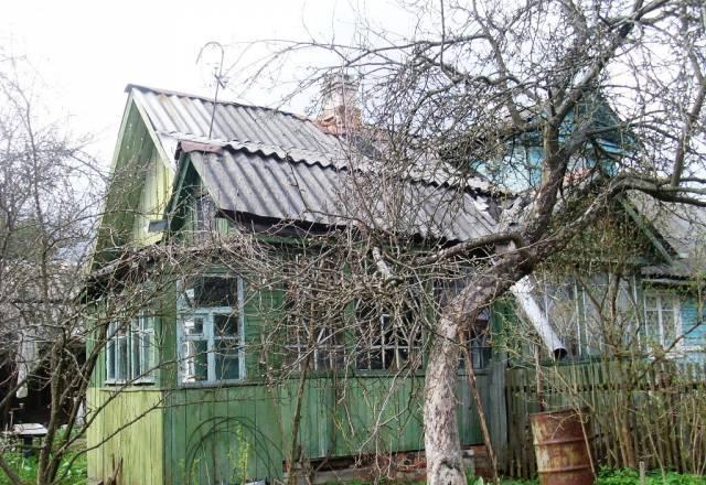 Полдома Луга