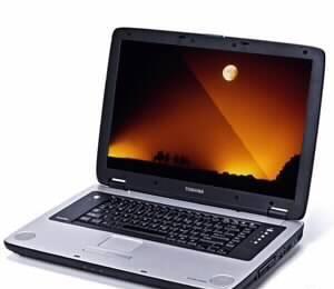 Практичный Ноутбук Toshiba P30 Москва