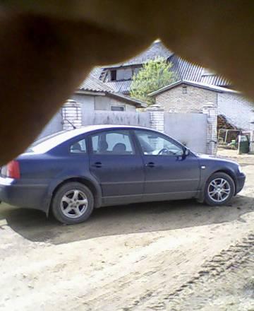 Volkswagen B-5 Гатчина