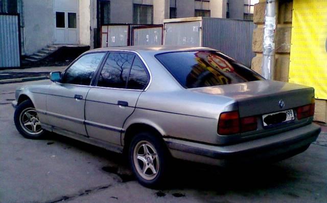 BMW 525i E34 Москва