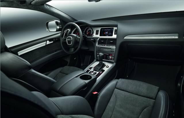 Audi Q7 Москва