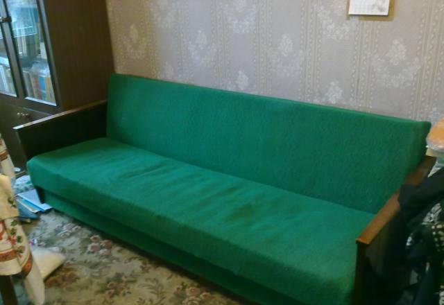 Диван-книжка Санкт-Петербург