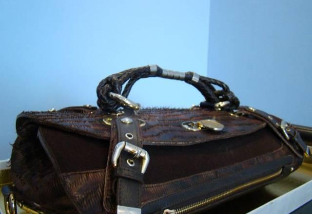 Versace элитная кожаная сумка. Оригинал Москва