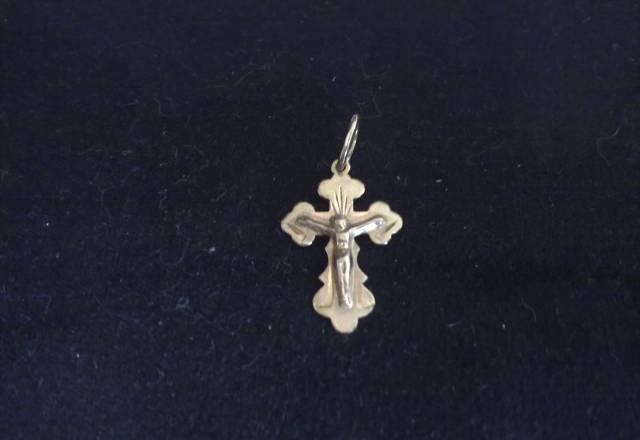 Золотой крестик Санкт-Петербург