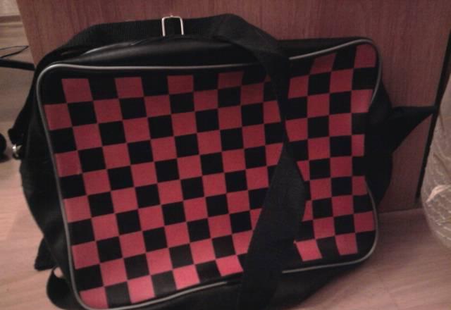 Эмо сумка в черно-розовую шашку Омск