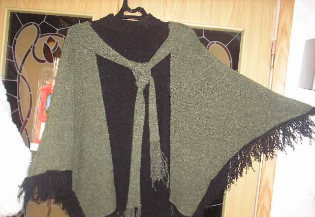 Очень красивое пончо Москва