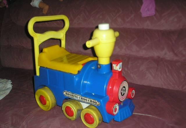 Каталка-паровозик Москва