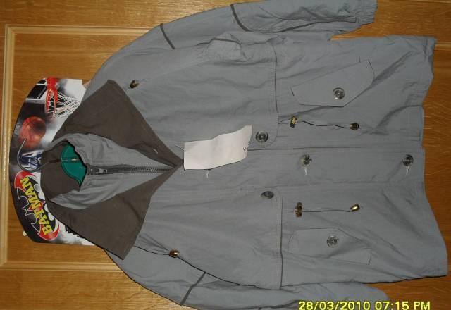 Ветровка +  джинсы  за Москва