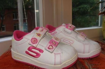 Кроссовки sketchers новые Москва