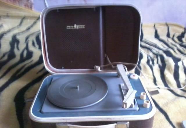 Виниловый проигрыватель Санкт-Петербург
