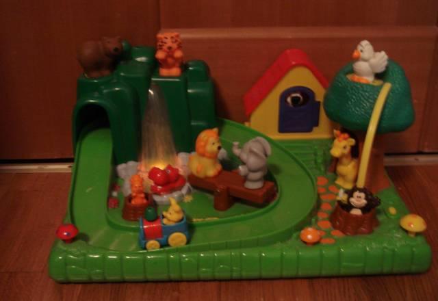 "Зоопарк" и развивающий столик Москва