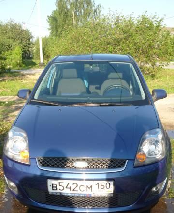 Легковой автомобиль Ford Fiesta Москва