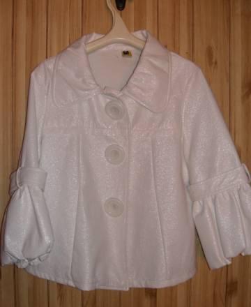 Лёгкий плащик на девочку Москва