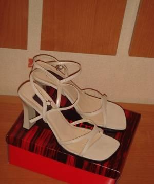 Продам босоножки р 38,5 Санкт-Петербург