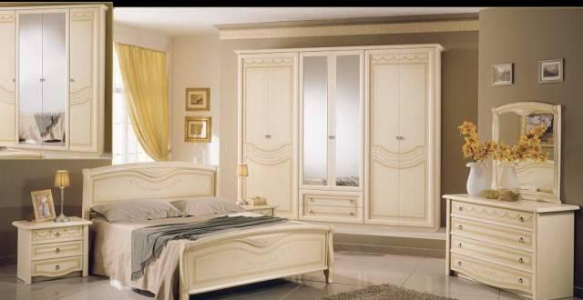 Спальный гарнитур "Анжелика" с 4-х ств шкафом Санкт-Петербург