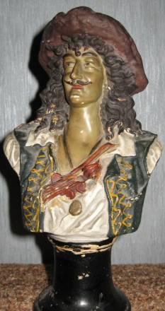 Статуэтка гипсовая "Кавалер". 19 в Москва