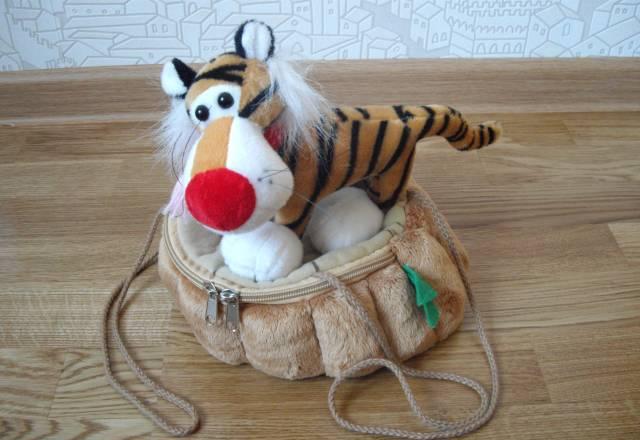 Сумка с тигром, рюкзак-бычок Москва