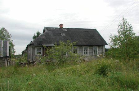 2 дома в деревне 120 км южнее Киришей Кириши
