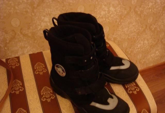 Cапоги детские ecco,босаножки eccо ,куртки адидас Москва