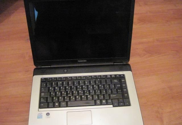 Toshiba satellite L300-1A2 Москва