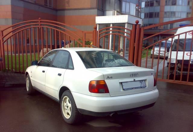 Audi A4, 1996 Москва