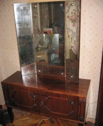 Трюмо Санкт-Петербург