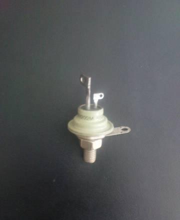 Тиристоры ку202м,10 штук Москва