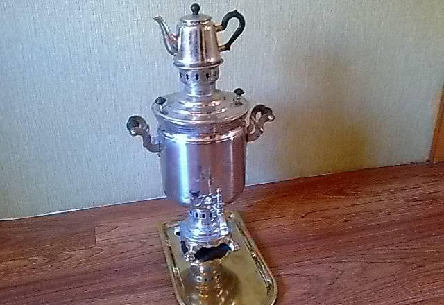 Самовар в наборе Москва