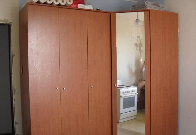 Шкаф угловой Москва