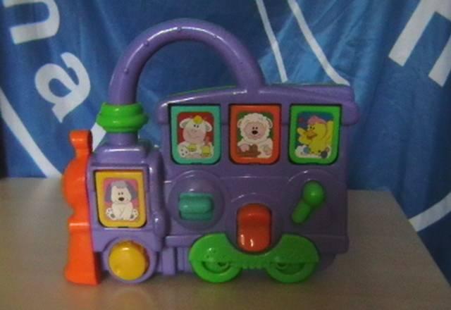 Развивающий паровозик сюрприз unimax toys Москва