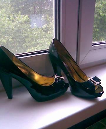 Летние туфли кожа-лак 38р  недорого Санкт-Петербург