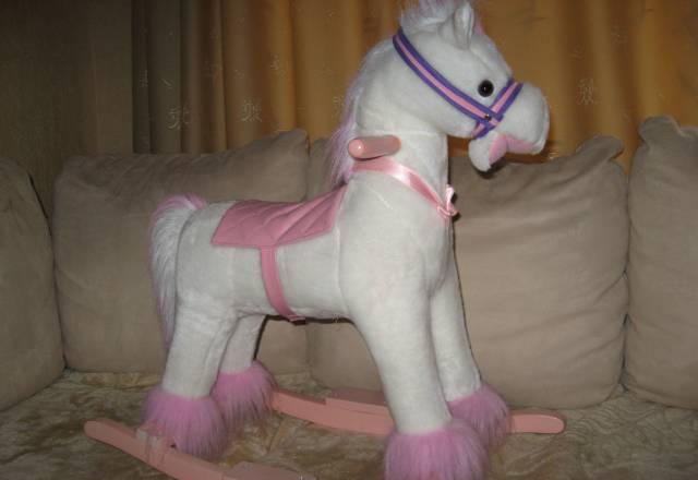 Лошадь качалка для девочки Москва