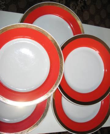 Тарелки Москва