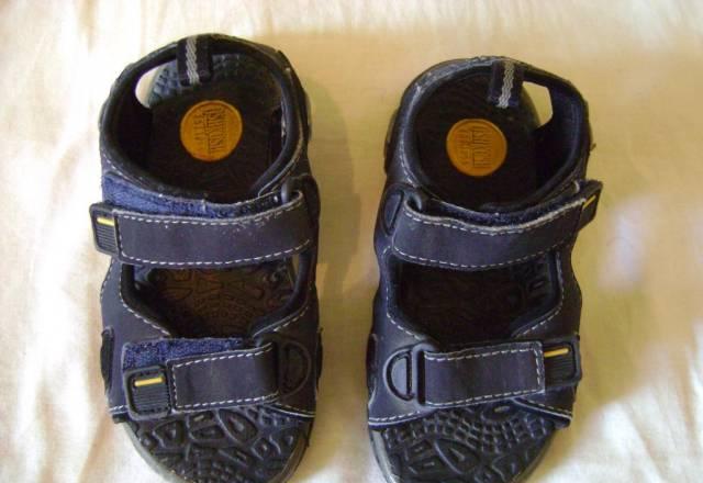 Сандали для мальчика 3-4 лет. Фирма oshkosh Москва