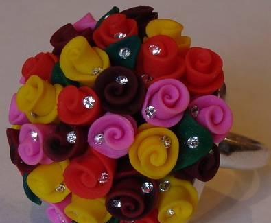 Кольцо из серебра со стразоми Swarovski Санкт-Петербург