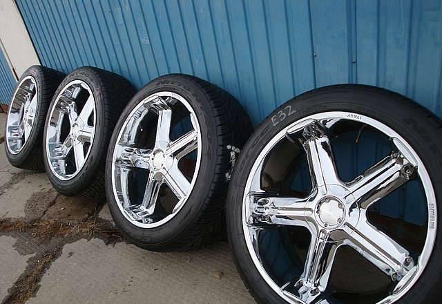R23 диски momo на Escalade, QX56, Tahoe, Hummer H3 Москва