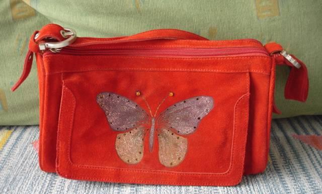 Красная замшевая сумочка Москва