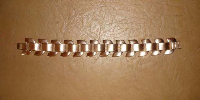 Браслет золотой Москва