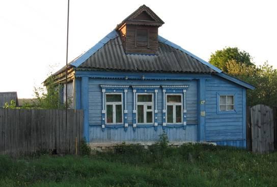 Дом с участком в деревне Камешково
