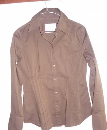 Коричневая приталенная рубашка Москва