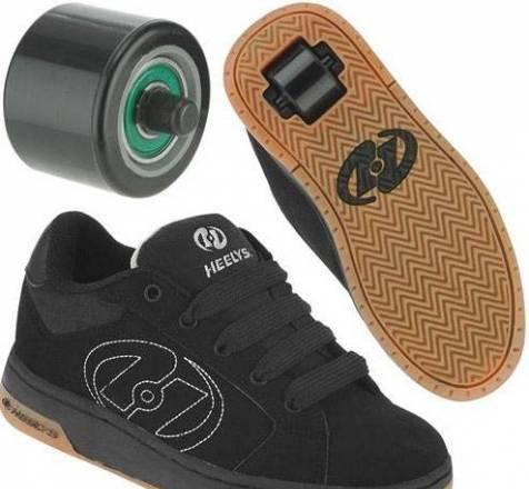 Кроссовки на роликах Heelys 43р состояние отличное Москва