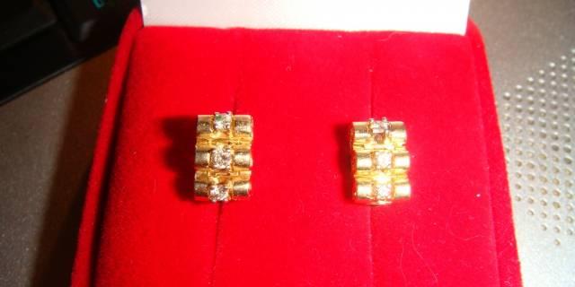 Серьги с бриллиантами фирмы Rolex Москва