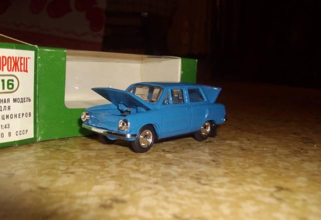 Модели 1/43 Москва