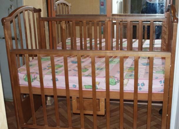 Детская кроватка с матрасом Москва