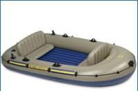 Лодка Москва